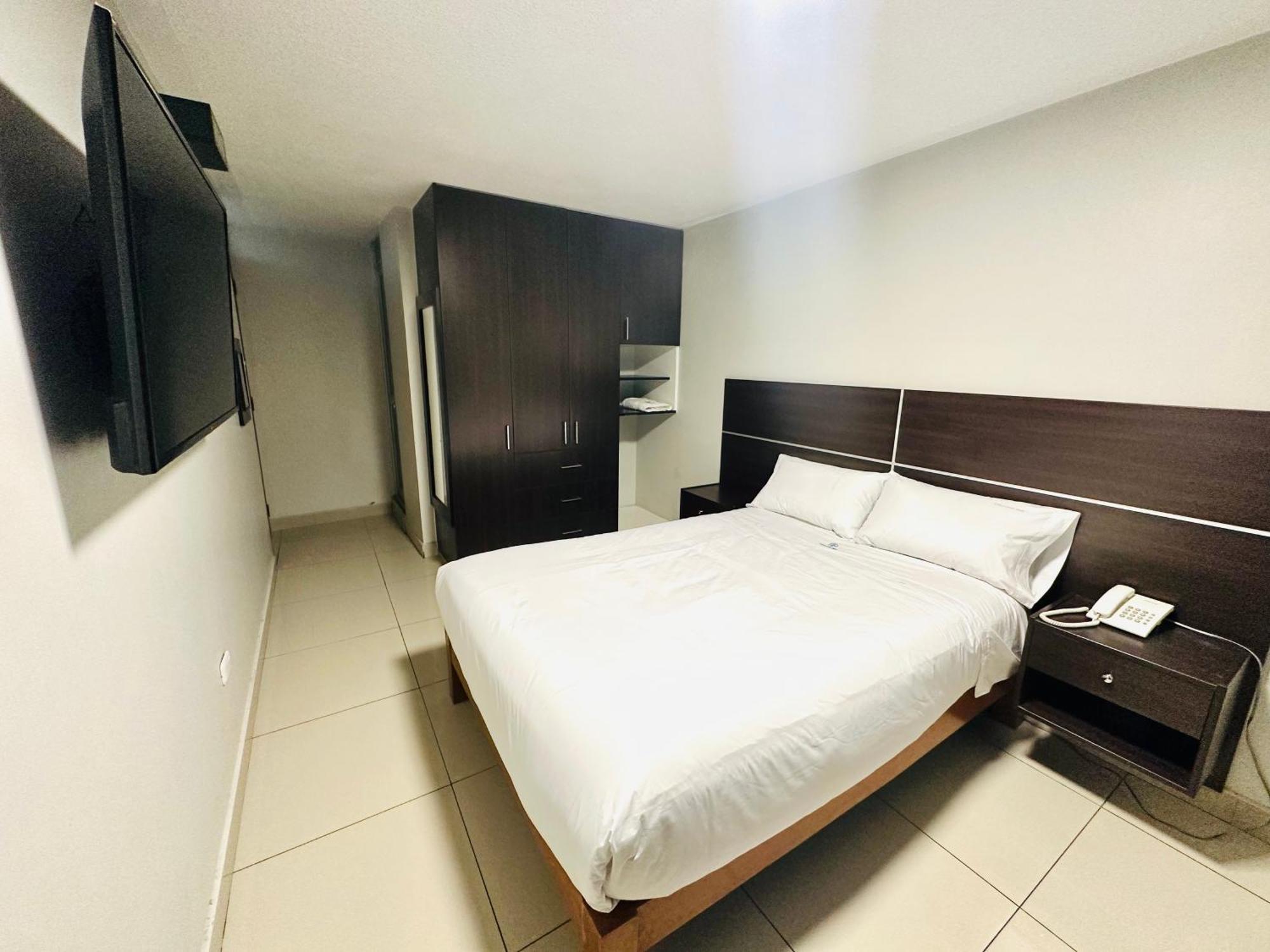 Oq Mirador Classic - Airport Hotel Арекуипа Екстериор снимка